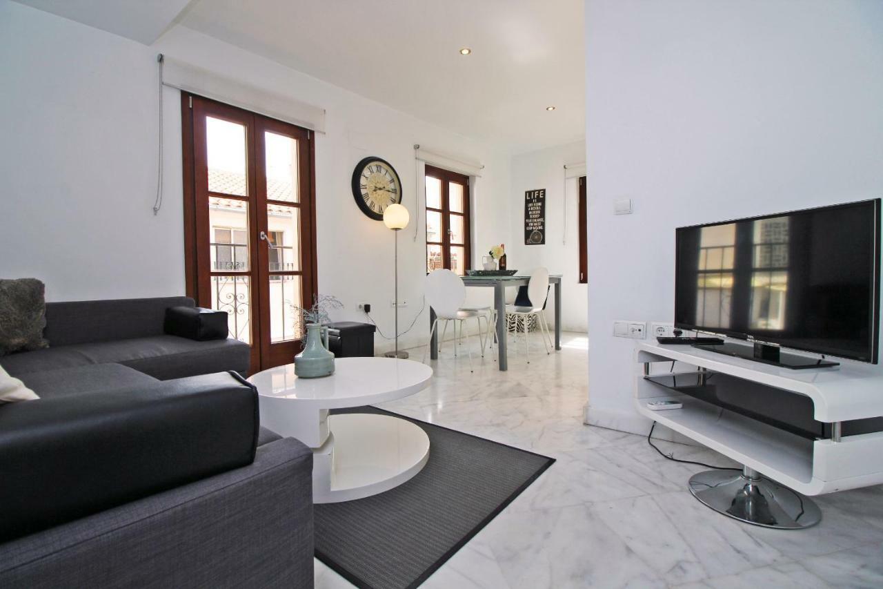 Del Parque Flats - Tribuna Málaga Eksteriør bilde