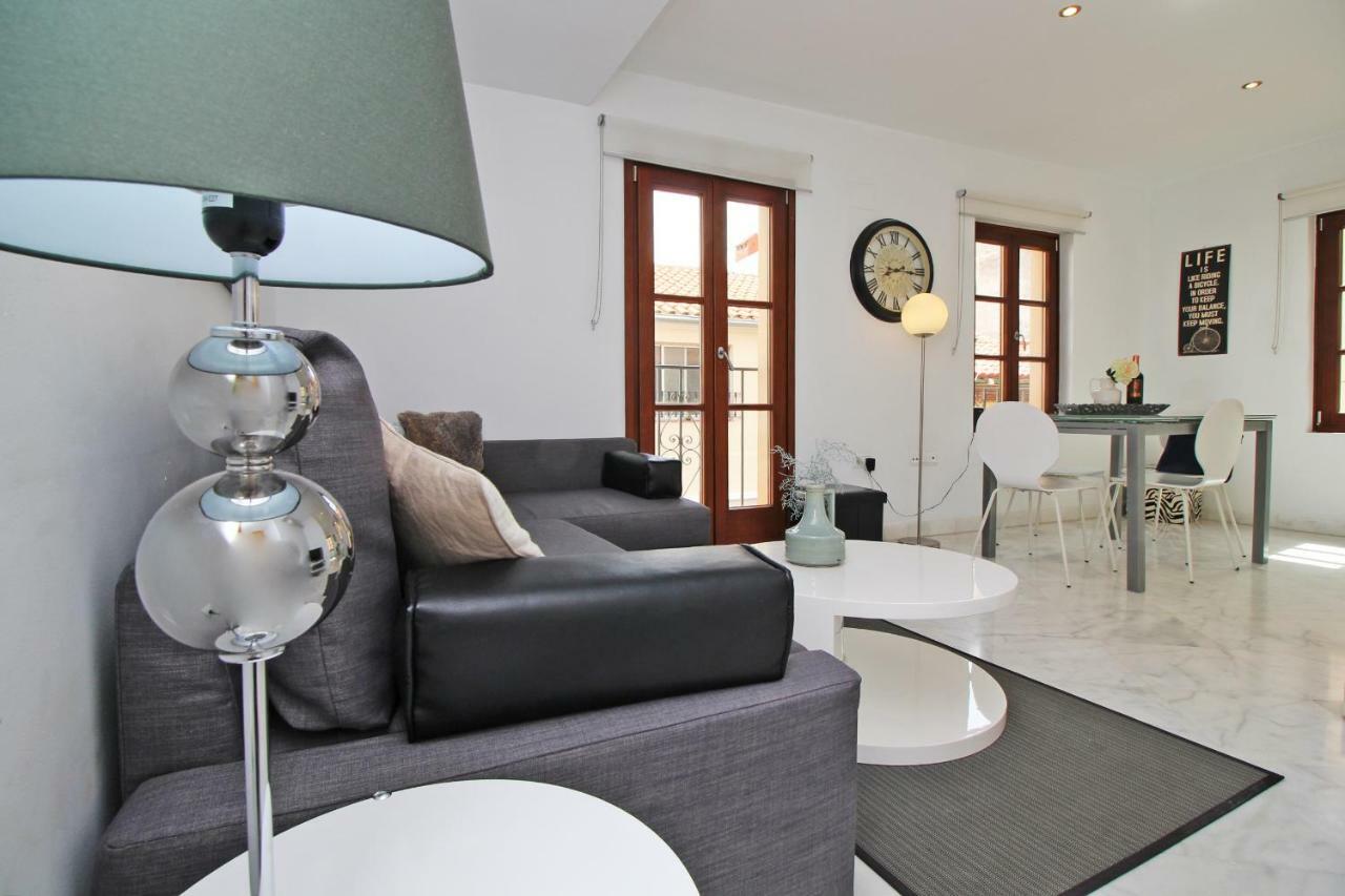Del Parque Flats - Tribuna Málaga Eksteriør bilde